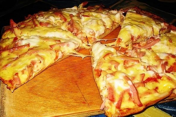 быстрая пицца на хлебе в духовке рецепт пошагово с фото | Дзен