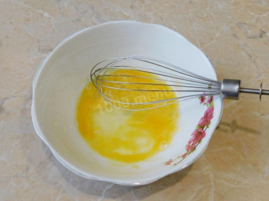 Гренки из батона на сковороде с яйцом и молоком